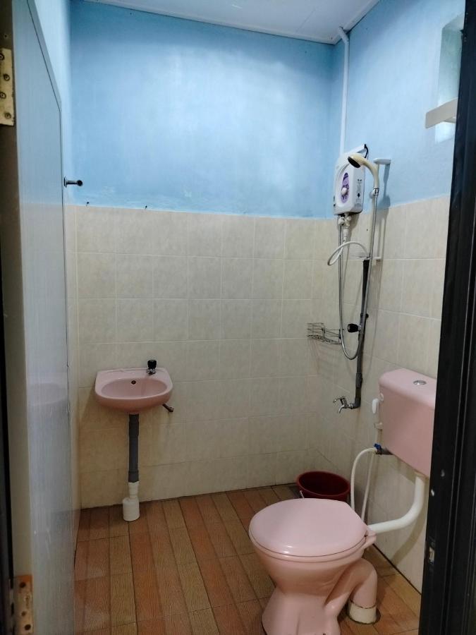 Restu Chalet Kampong Ayer Batang Extérieur photo