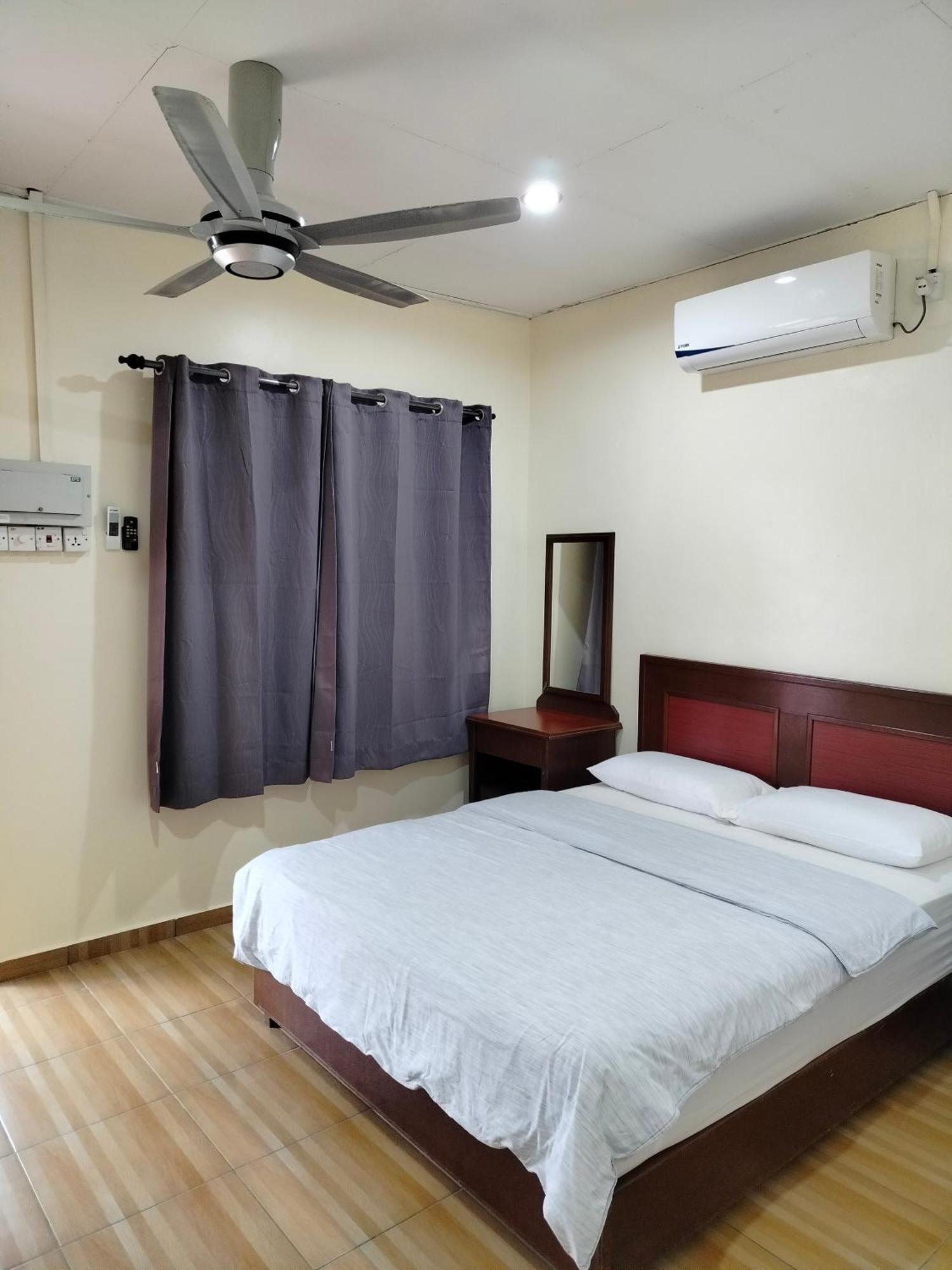 Restu Chalet Kampong Ayer Batang Extérieur photo