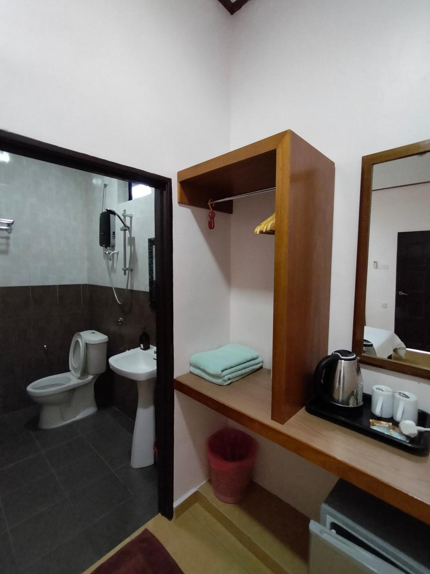 Restu Chalet Kampong Ayer Batang Extérieur photo