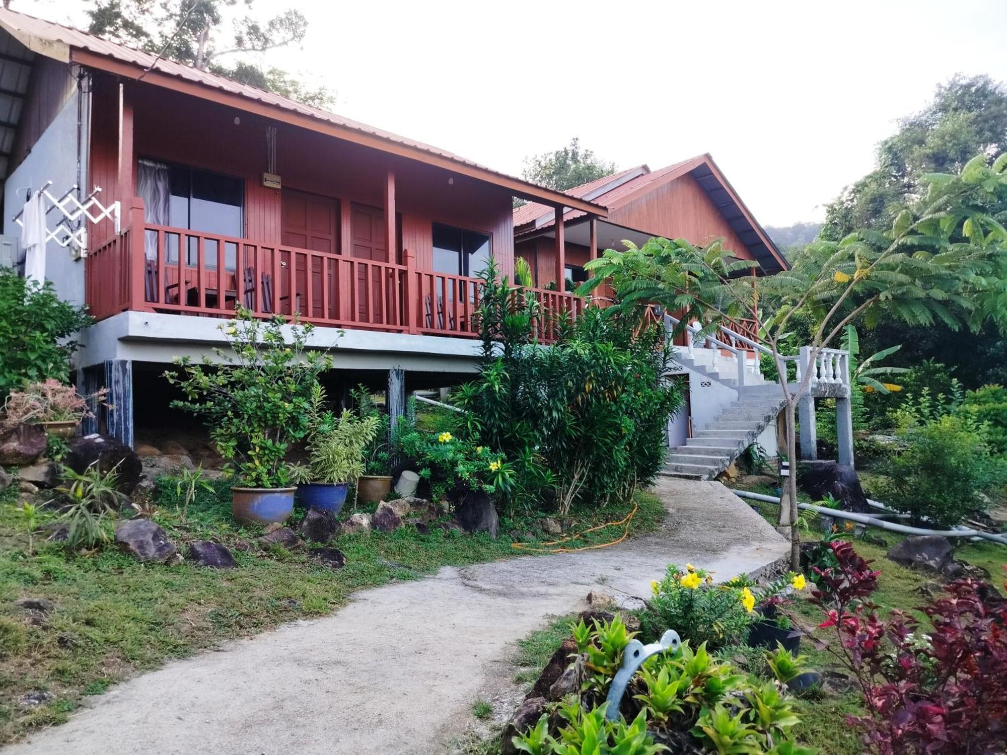 Villa Restu Chalet à Kampong Ayer Batang Extérieur photo